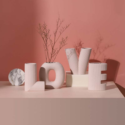 Nordic Creative Art LOVE Letter Stripe Ceramic Vase